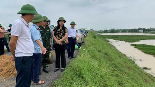 Mặt trận Hà Nội kiểm tra công tác phòng chống lụt bão tại Thị xã Sơn Tây