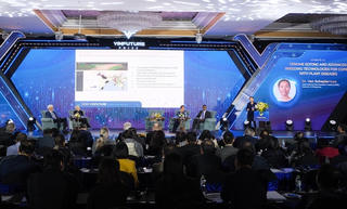 Truyền cảm hứng nghiên cứu cho thế hệ trẻ