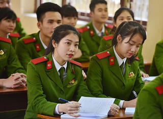 Điểm chuẩn trúng tuyển của các trường khối công an năm 2022