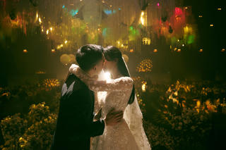 Đám cưới lãng mạn 'đẹp như mơ' của Á hậu Phương Anh