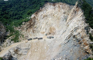 Vì sao đóng cửa hàng loạt mỏ khoáng sản trên địa bàn tỉnh Hà Tĩnh?