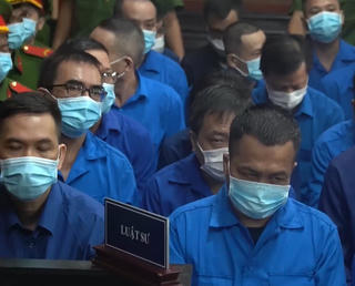 Xét xử hàng chục cán bộ thuế, hải quan TP HCM liên quan đến sai phạm tại Thuduc House