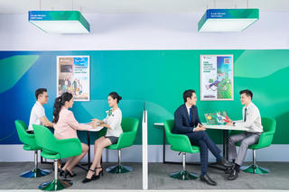 Xu hướng gửi tiết kiệm trực tuyến: Chiều khách như cách của VPBank