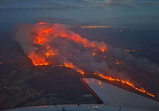 Pháp chiến đấu với đám cháy rừng lớn nhất trong nhiều thập kỷ