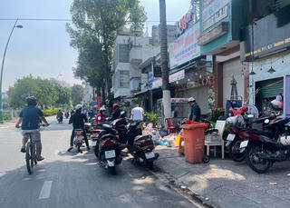 TP HCM: Thu phí lòng đường, hè phố từ tháng 1/2024