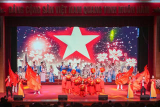 Trao 271 bộ huy chương cho các vận động viên tham dự Hội khoẻ Phù Đổng toàn quốc