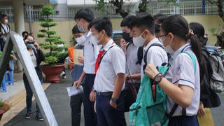 Áp lực thi đỗ trường chuyên