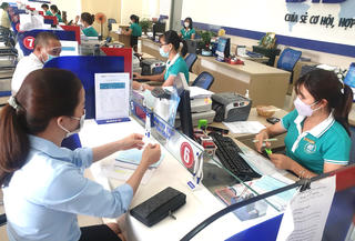 Không được vay tiền để gửi tiền