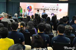 ‘Con đường văn sĩ’ - kho tư liệu quý để hiểu hơn về thế hệ nhà văn tiền chiến