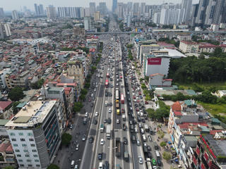 Hà Nội: Làm gì để hạn chế ùn tắc giao thông?