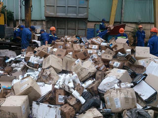 Cuộc chiến chống hàng giả vẫn gian nan