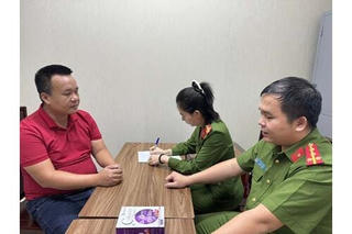 Bắt 4 đối tượng chủ mưu trong đường dây kinh doanh thực phẩm chức năng giả