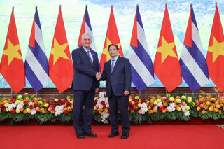 Việt Nam sẽ tiếp tục hỗ trợ Cuba một cách thiết thực