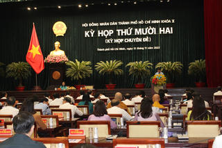 HĐND TP HCM khóa X khai mạc kỳ họp thứ 12: Quyết định những vấn đề quan trọng
