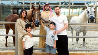 Messi chính thức nhận được lời đề nghị từ CLB Al-Hilal