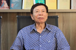 Phạm Đình Ân - Không chỉ một tiếng thầm thân phận