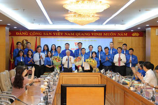 Ông Nguyễn Nhất Linh làm Bí thư Đoàn Thanh niên MTTQ, các đoàn thể Trung ương