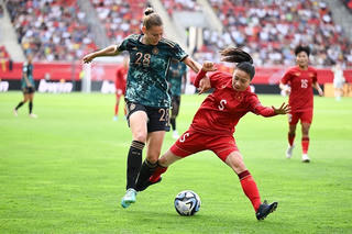 Giao hữu tuyển nữ Việt Nam - tuyển nữ Đức (1-2): Chạy đà cho World Cup