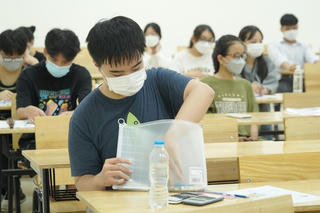 Tuyển sinh đại học năm 2023: Thêm ngành hot, tăng chỉ tiêu