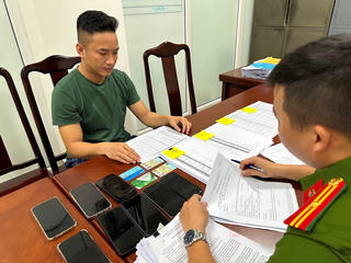 Triệt phá đường dây cá độ bóng đá qua mạng với số tiền gần 100 tỷ đồng