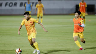 Giao hữu trước SEA Games 32: U22 Việt Nam thua cuộc