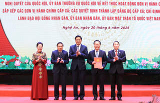 Nghệ An  công bố kết thúc hoạt động đơn vị hành chính cấp huyện, sắp xếp các đơn vị hành chính cấp xã