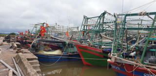 Quạnh hiu làng biển