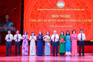 Công bố Quyết định thành lập 19 Ban, đơn vị Cơ quan UBTƯ MTTQ Việt Nam