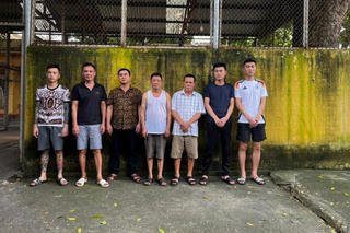 Bắc Giang: Khởi tố 10 đối tượng cá độ bóng đá với số tiền hơn 20 tỷ đồng