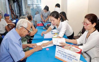 Quy định về nghỉ hưu ở tuổi cao hơn đối với cán bộ, công chức giữ chức vụ lãnh đạo, quản lý