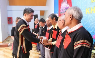 Đắk Lắk: Xã Cư Huê đoàn kết để phát triển, bảo vệ sự bình yên của buôn làng