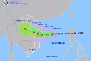 Áp thấp nhiệt đới cách Hoàng Sa 250 km, có khả năng mạnh lên thành bão