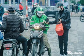 Tài xế xe ôm công nghệ và những rủi ro sức khỏe nghề nghiệp