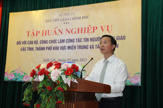 Nâng cao nghiệp vụ công tác tín ngưỡng tôn giáo khu vực Miền trung và Tây Nguyên