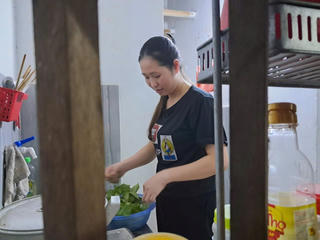 Bấp bênh đời sống công nhân