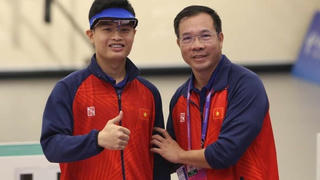 Xạ thủ Phạm Quang Huy được thưởng nóng sau tấm HCV Asiad 2023