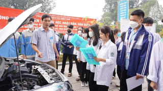 Tiến tới 50% lực lượng lao động đạt chuẩn kỹ năng nghề quốc gia