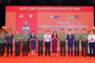 SHB được vinh danh vì đóng góp trong phong trào toàn dân bảo vệ an ninh Tổ quốc