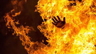 Quảng Trị: Nghi vấn người đàn ông bị tẩm xăng đốt tử vong vì ghen tuông