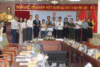 Hỗ trợ trẻ em hoàn cảnh đặc biệt, khó khăn tại 18 tỉnh ven biển