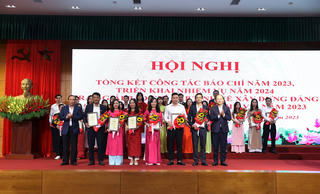 Báo Đại Đoàn Kết đoạt giải B Giải Búa liềm vàng Hà Tĩnh