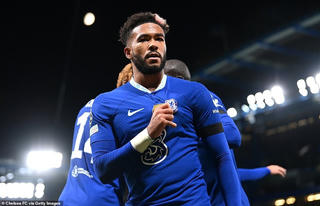 Thắng AC Milan, Chelsea đứng thứ 2 bảng E với 4 điểm