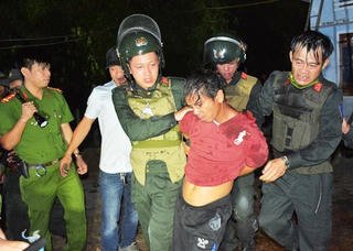 Quảng Nam: Giám định tâm thần kẻ dùng hung khí đánh cháu bé tử vong