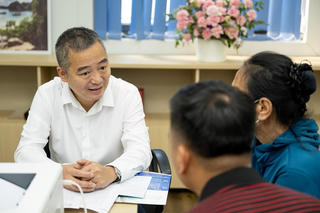 Có nên dùng thuốc Adalate nhỏ lưỡi?