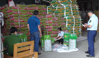 Không khoan nhượng với buôn lậu, hàng giả