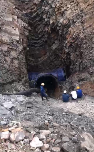 Quảng Ninh: Một công nhân mất tích 4 ngày, nghi bị tụt hố “tử thần”