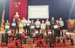 Kết nối yêu thương, chăm lo cho người nghèo