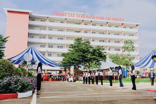 Trường Cao đẳng Bách khoa Tây Nguyên: Địa chỉ tin cậy cho học sinh vùng Tây Nguyên