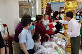 Vận động hơn 12 tỷ đồng cho công tác an sinh xã hội