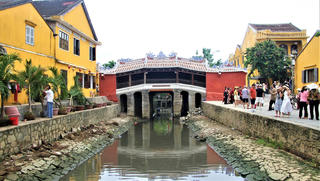 Quảng Nam: Thông tin 'đĩa cổ trên mái Chùa Cầu bị mất cắp' là không chính xác